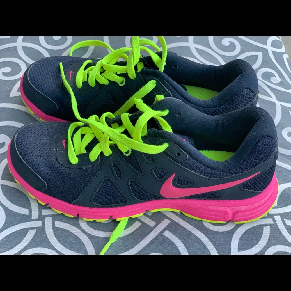 Nike shoes